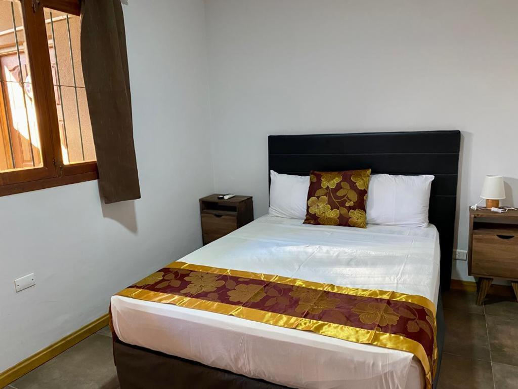פוארטו איגואסו Hotel Amayal מראה חיצוני תמונה